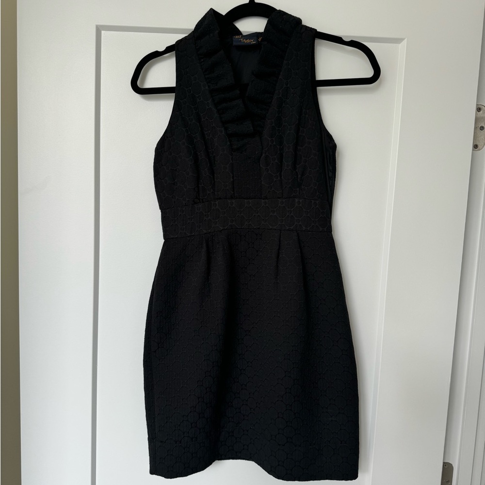 Beautiful black large collar dress